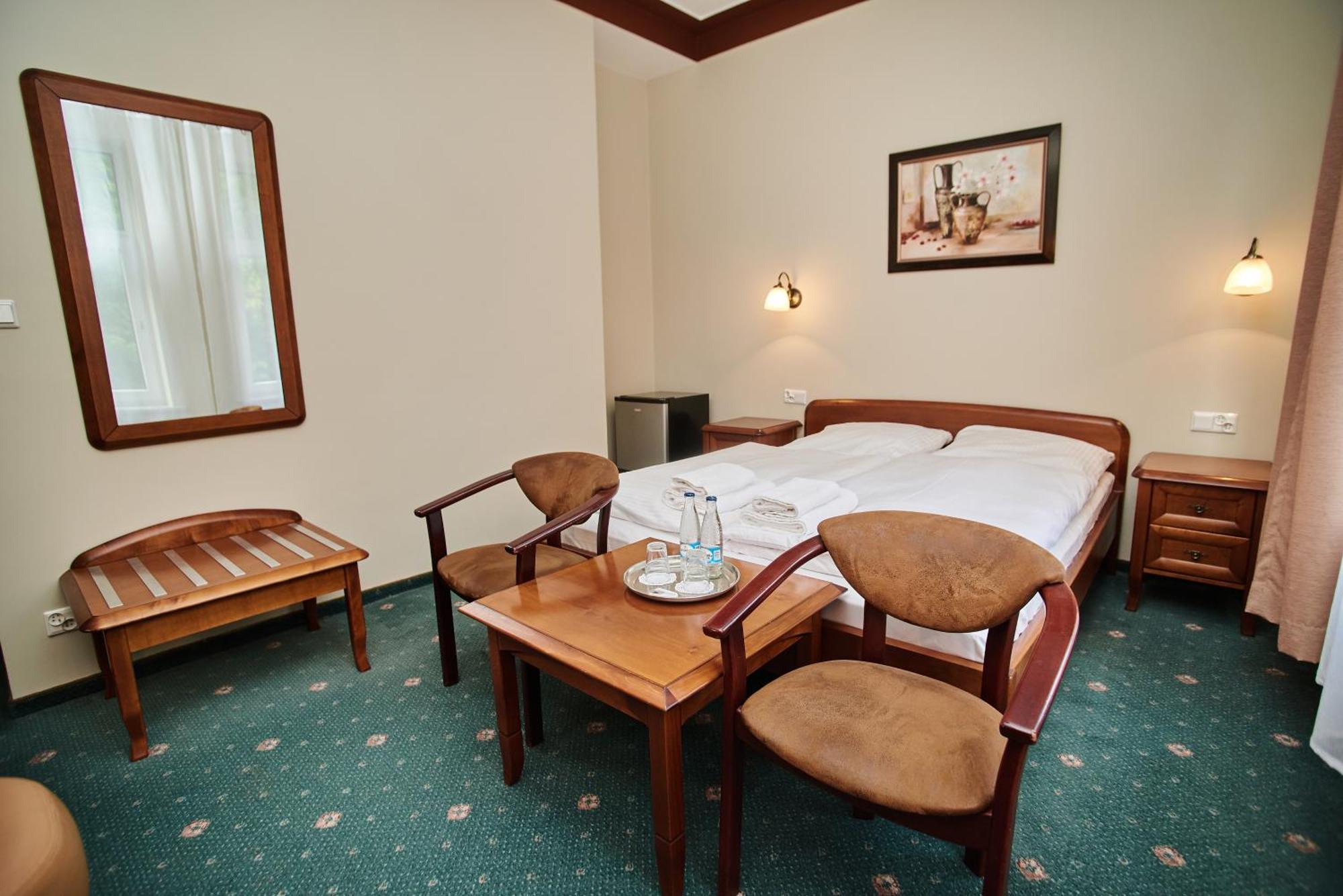 Park Hotel 3*